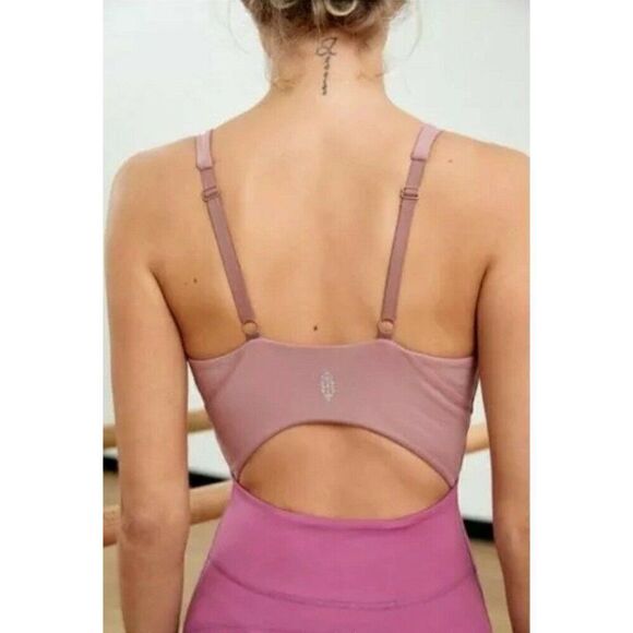 NEW FREE PEOPLE MOVEMENT TOTAL TRIUMPH ONE PIECE WORKOUT BODYSUIT IN PINK - Picture 4 of 4